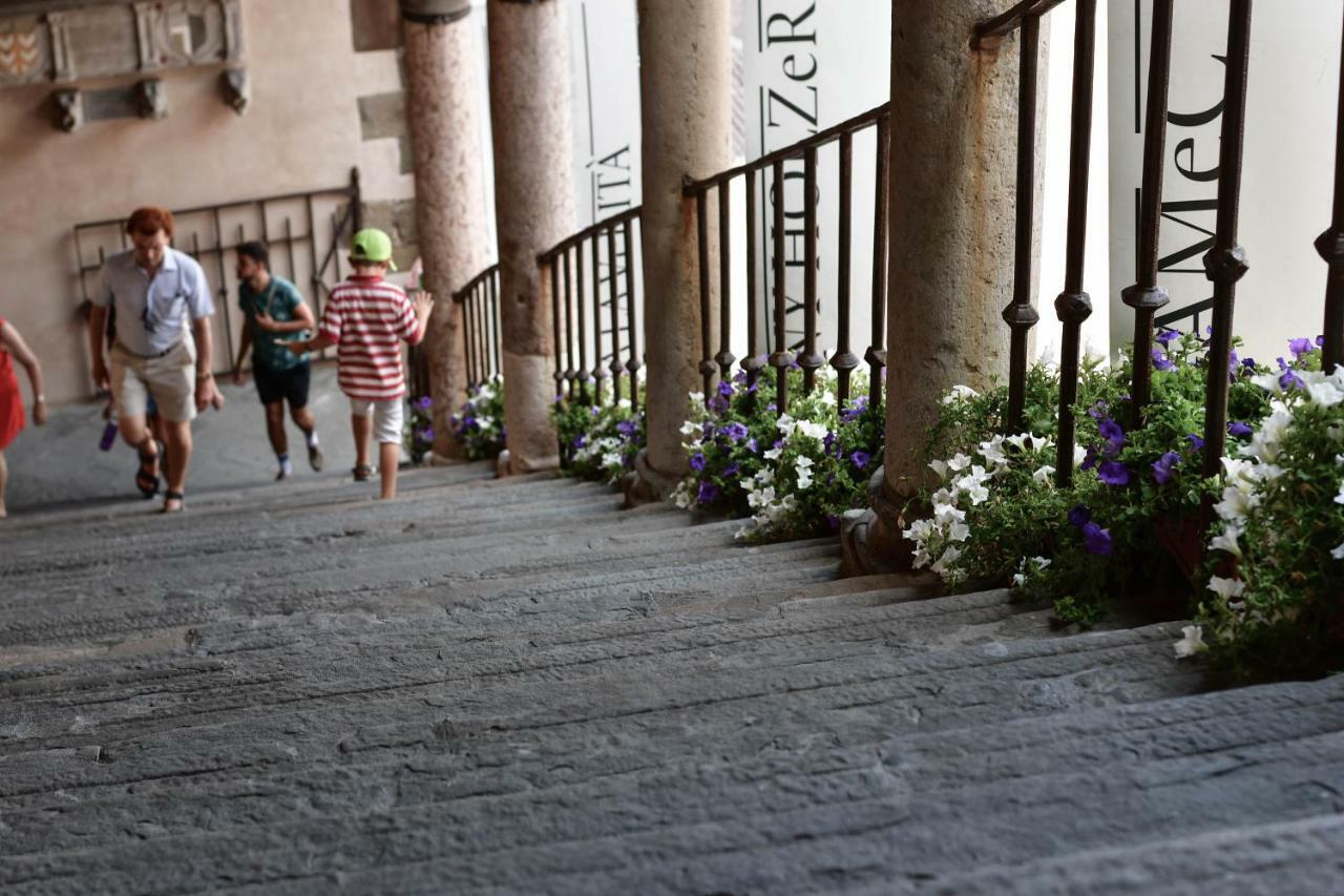 ホテル Casa Di Sofia Citta Alta ベルガモ エクステリア 写真